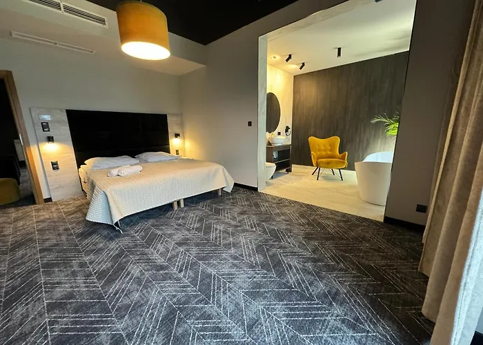 Aparthotel Natural Przy Plazy-ostroda-basen Na Iii Kondygnacji