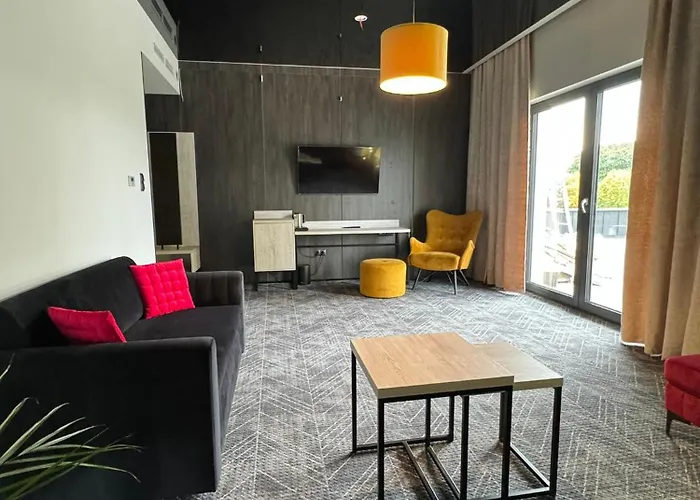 Natural Przy Plazy-ostroda-basen Na Iii Kondygnacji Aparthotel 4*