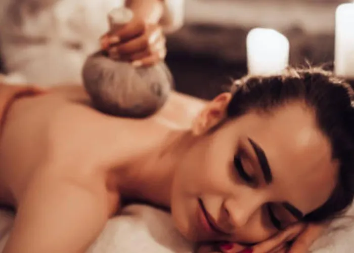 Aparthotel Natural Przy Plazy-ostroda-basen Na Iii Kondygnacji 4*