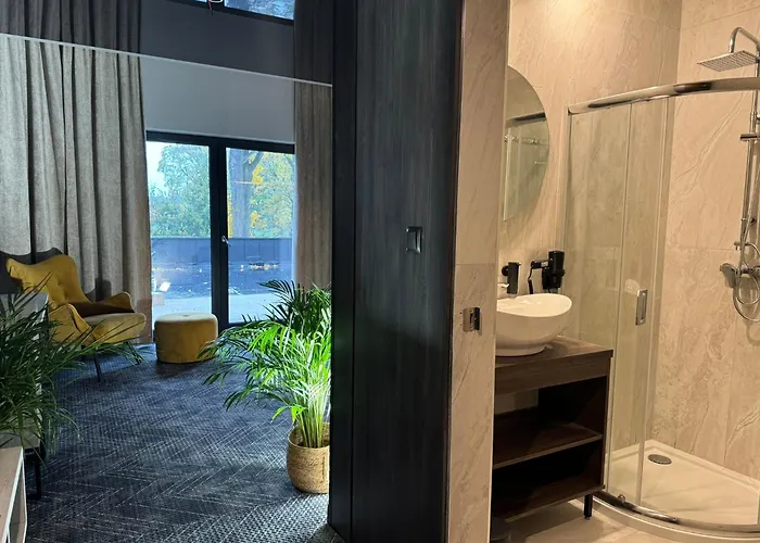 Aparthotel Natural Przy Plazy-ostroda-basen Na Iii Kondygnacji 4*